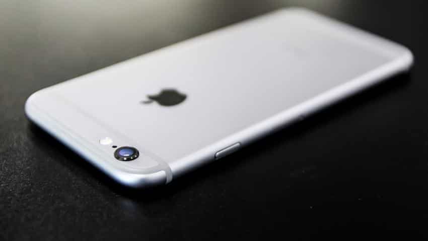 iPhones to soon automatically share your location with 911 iPhones to soon automatically share your location with 911