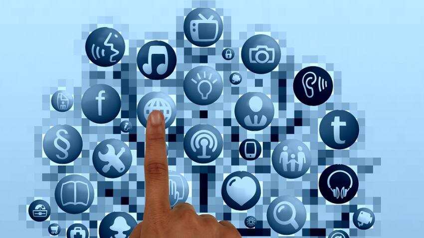 Internet now has 333.8 mn domain names Internet now has 333.8 mn domain names