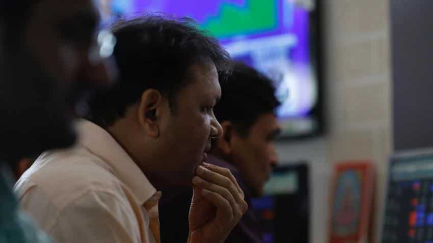 Sensex snaps two-day losing streak, gains 260 points; RIL ends at fresh high