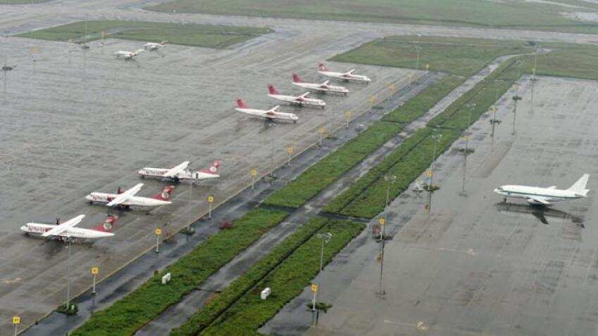 Govt mulls ways to build airports with less land availability Govt mulls ways to build airports with less land availability