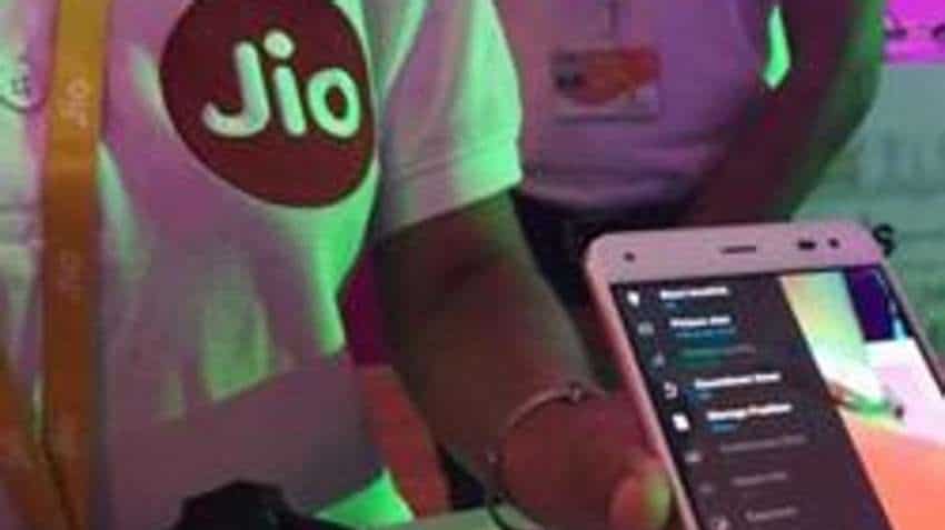 Reliance Jio crosses 200 mn user mark in less than 2 years  
