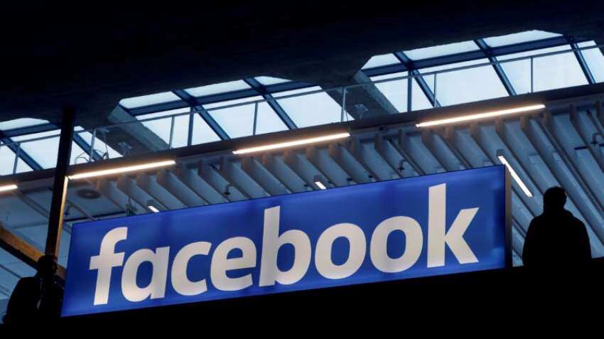 Facebook bug unblocks unwanted connections for a bit
