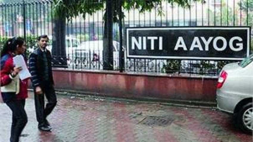 Niti Aayog may set electric vehicle target for state public transporters