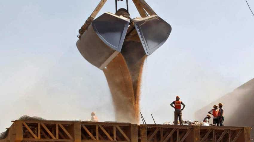 IMF cuts India's growth projection, but it still retains world's top spot at 7.3 pct IMF cuts India's growth projection, but it still retains world's top spot at 7.3 pct