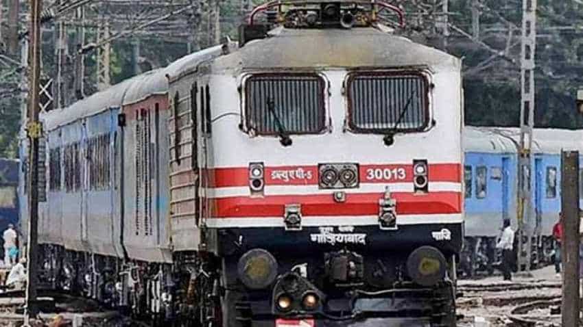 Indian Railways takes to the Super Expressway, set to cut Mumbai-Nagpur trip to just 5 hrs Indian Railways takes to the Super Expressway, set to cut Mumbai-Nagpur trip to just 5 hrs