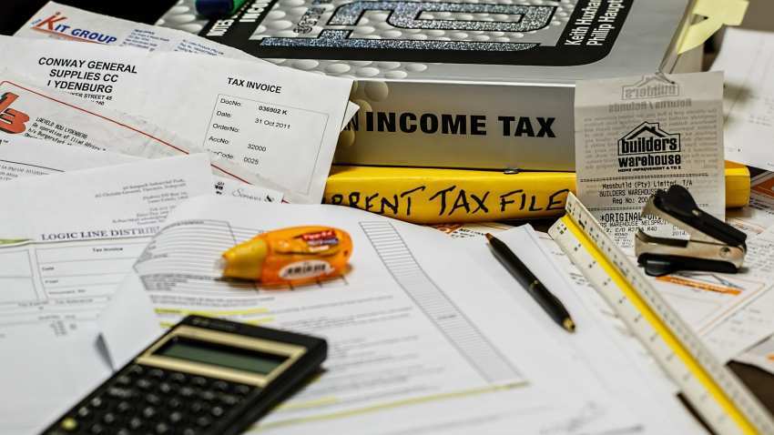Income tax returns (ITR) filing: Section imposing Rs 5000 fine for delayed ITR challenged in court Income tax returns (ITR) filing: Section imposing Rs 5000 fine for delayed ITR challenged in court