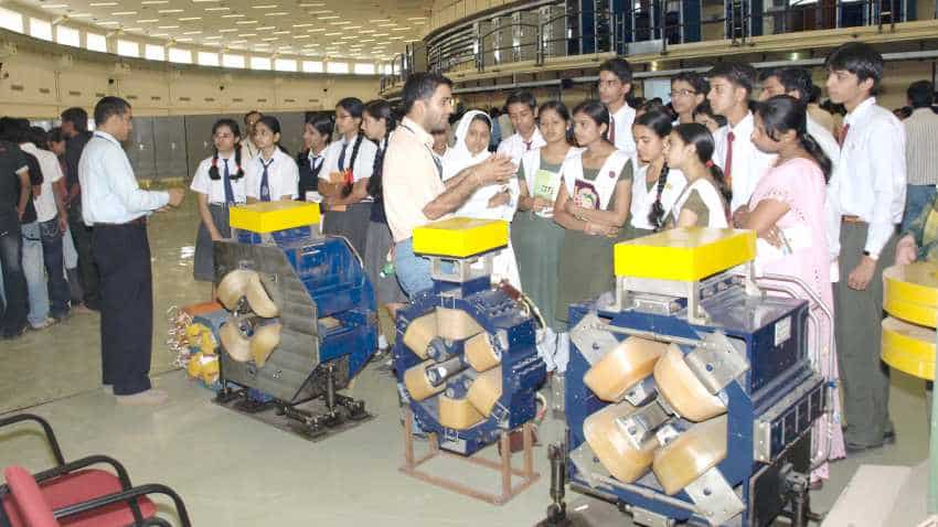 RRCAT Recruitment 2018: Applications invited for Trade Apprentices; check apprenticeship.gov.in RRCAT Recruitment 2018: Applications invited for Trade Apprentices; check apprenticeship.gov.in