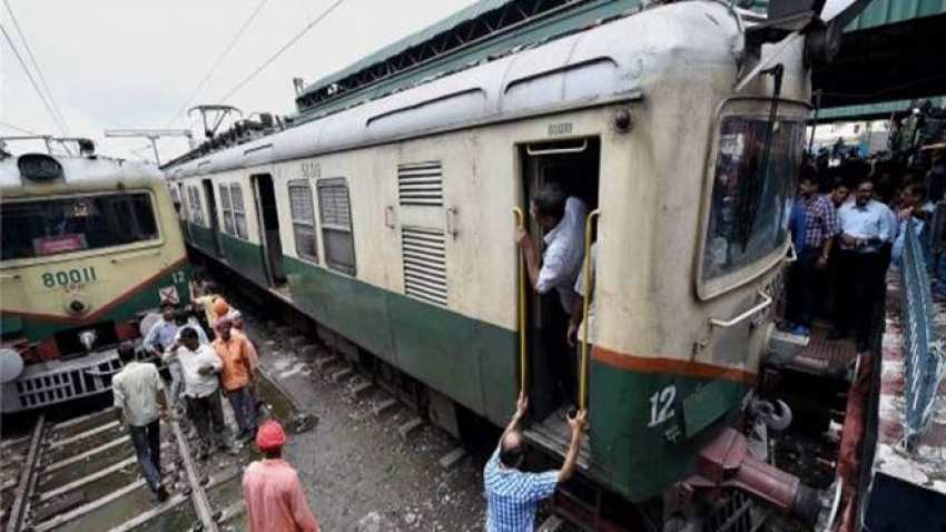 Indian Railways train averts derailment, as driver apply brake on time