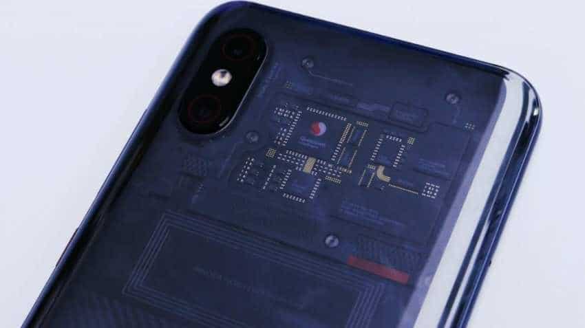 Xiaomi Mi 8 Explorer Edition surprises with fake circuit board