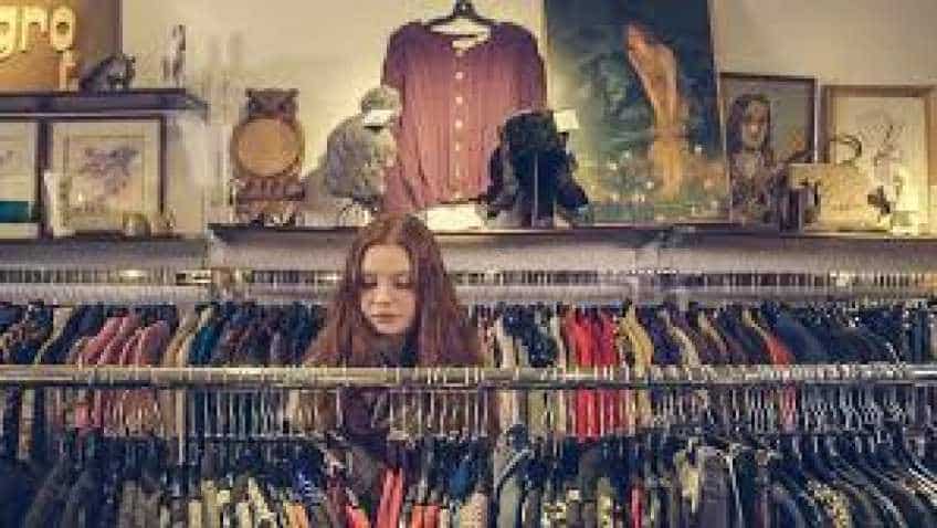 Facebook-KPMG: 7 out of 10 fashion accessory buys in India to be 'mobile influenced' by 2022 Facebook-KPMG: 7 out of 10 fashion accessory buys in India to be 'mobile influenced' by 2022
