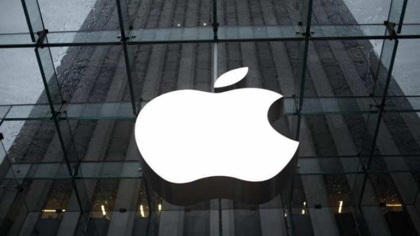 Apple shares surge, approach $1 tillion market cap