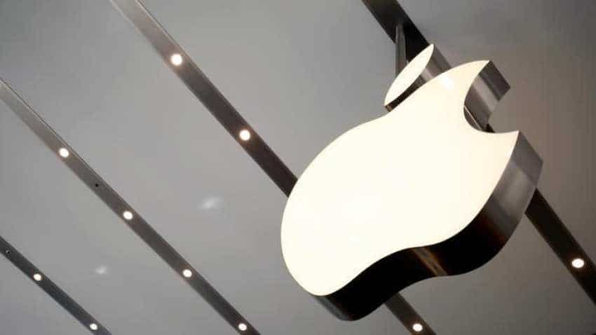 Apple becomes world&#039;s first company with $1 tn stock market valuation
