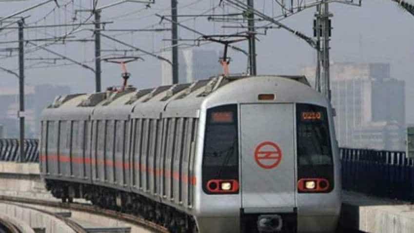 Travel in Delhi Metro? Are you a squatter? Beware, you will be penalised