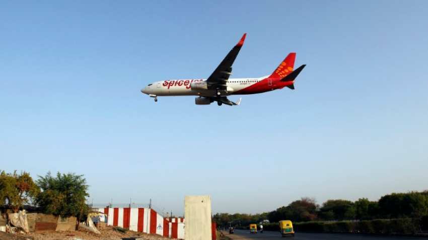 SpiceJet flies into Rs 38.06 cr loss in Q1FY19; fuel cost, weak rupee to blame