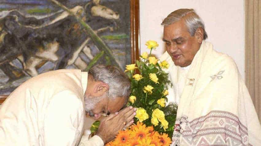 A B Vajpayee dead at 93; PM Narendra Modi takes to Twitter, calls it 'end of an era' A B Vajpayee dead at 93; PM Narendra Modi takes to Twitter, calls it 'end of an era'