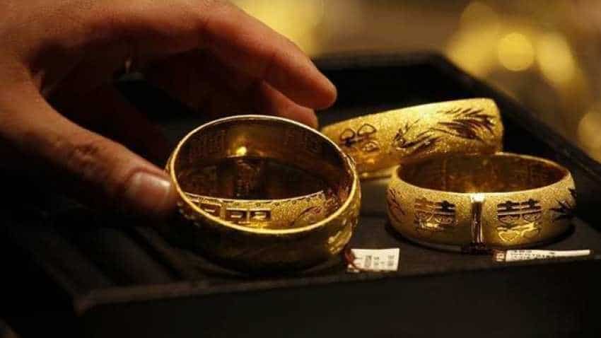 Investing in gold? Stop! You may lose your hard-earned money Investing in gold? Stop! You may lose your hard-earned money