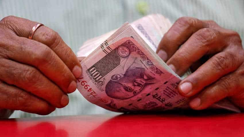Indian rupee plunges further, now breaches 72 mark against US$ for first time