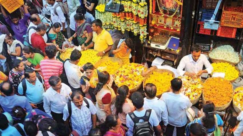Prices of flowers jump in Mumbai; Petrol, diesel prices boosting rates or Ganesh Chaturthi? Prices of flowers jump in Mumbai; Petrol, diesel prices boosting rates or Ganesh Chaturthi?