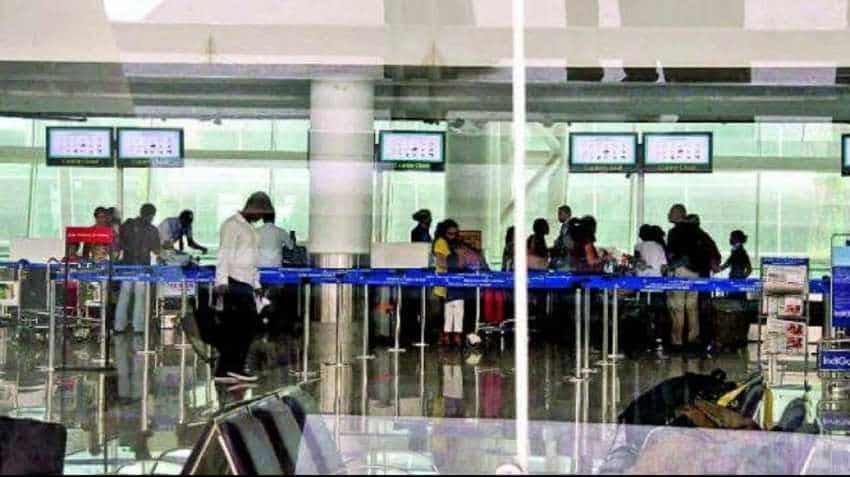 Aviation: Get water at MRP, tea for Rs 10 at these airports Aviation: Get water at MRP, tea for Rs 10 at these airports