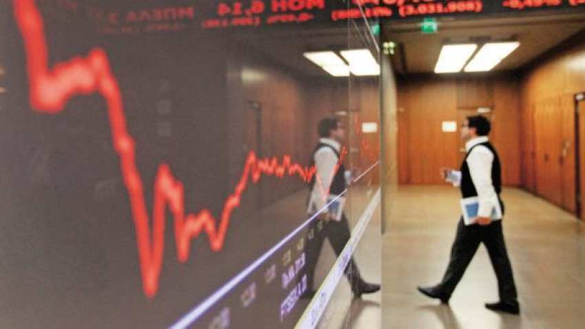 Rs 1 lakh cr of investor wealth destroyed by stock market crash today