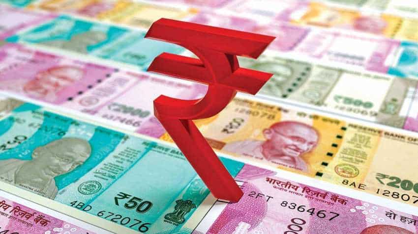 Indian rupee gains 53 paise, strengthens to 71.84 against US dollar Indian rupee gains 53 paise, strengthens to 71.84 against US dollar