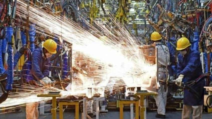 Track salary in different sectors of India; IT, manufacturing rule the roost
