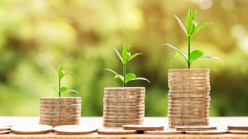 NBFC, HFC hit by cash crunch! But you could buy these 3 stocks NBFC, HFC hit by cash crunch! But you could buy these 3 stocks