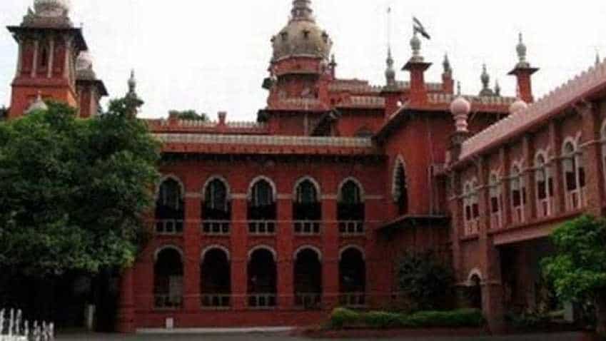 HC raps Southern Railways over lack of cleanliness in trains HC raps Southern Railways over lack of cleanliness in trains