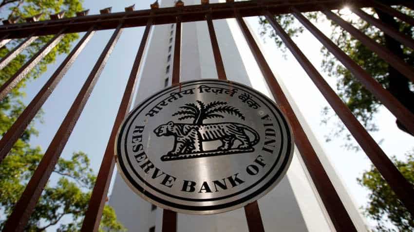 India's external debt declines 2.8 pc to USD 514.4 bn at end-June: RBI India's external debt declines 2.8 pc to USD 514.4 bn at end-June: RBI