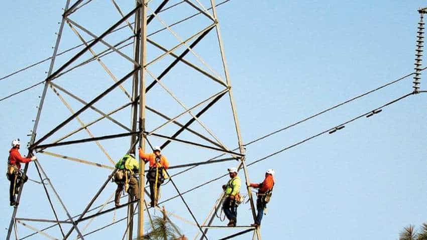 Power tariff soars to a decade high of Rs 18/unit in spot market Power tariff soars to a decade high of Rs 18/unit in spot market
