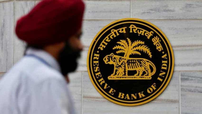 RBI set to hike repo rate again as Indian rupee slide accelerates RBI set to hike repo rate again as Indian rupee slide accelerates