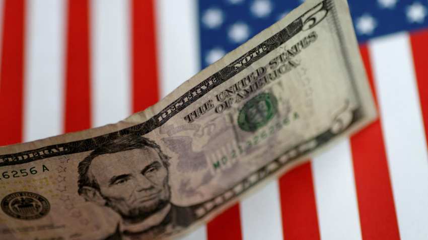 Strong U.S. economy buoys dollar, puts Asian currencies on skids: Reuters poll