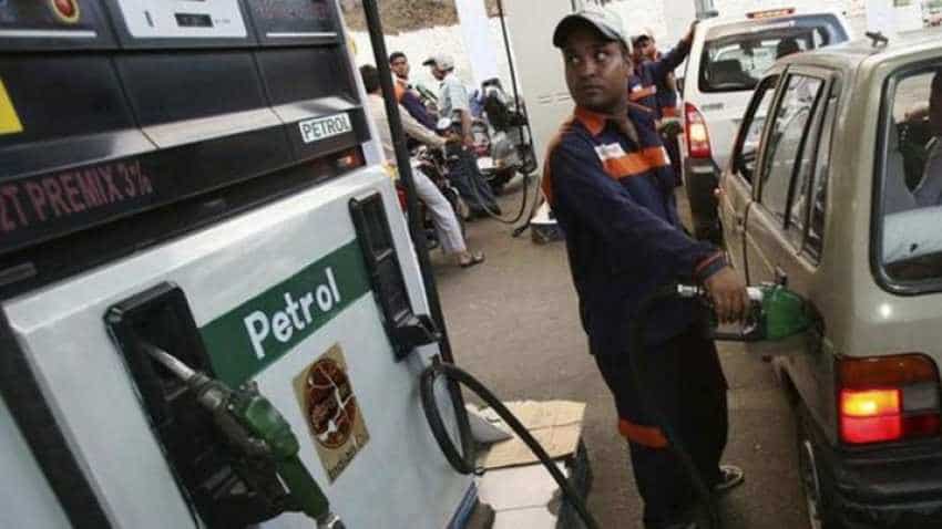 Petrol, diesel prices can be slashed by up to Rs 4.60/L: Analysts Petrol, diesel prices can be slashed by up to Rs 4.60/L: Analysts