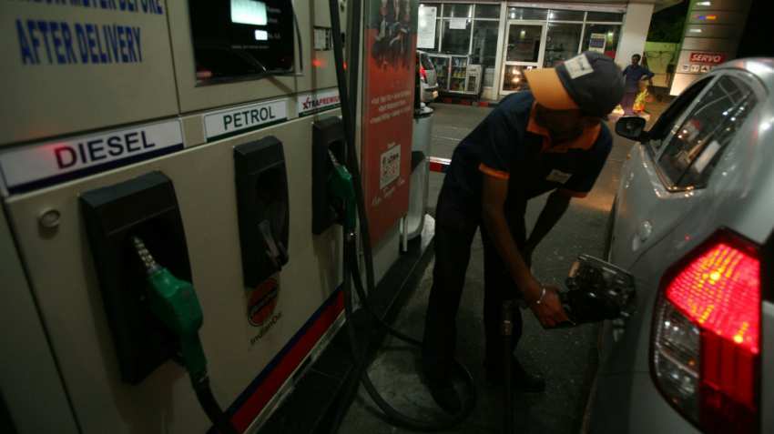 Bihar government cuts petrol price by Rs 2.52/litre, diesel by Rs 2.55 Bihar government cuts petrol price by Rs 2.52/litre, diesel by Rs 2.55