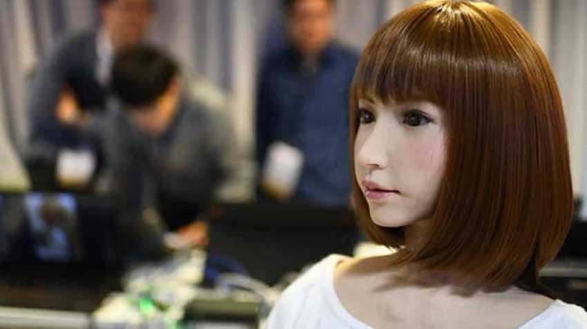 This human-like robot spark fascination and fear