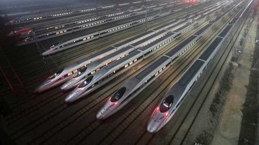 China unveils scale model of high new high speed train to travel at 1000 kmph by 2015: Report