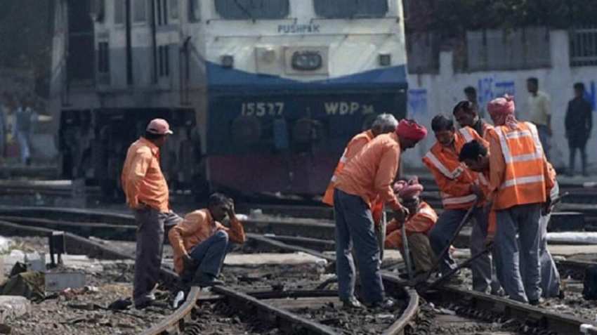 7th Pay Commission: These employees set to hit Indian Railways where it really hurts; will affect passengers most 7th Pay Commission: These employees set to hit Indian Railways where it really hurts; will affect passengers most