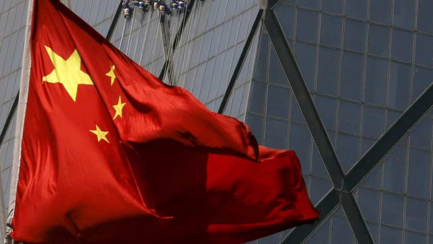 China-built world's largest amphibious plane completes maiden flight test China-built world's largest amphibious plane completes maiden flight test