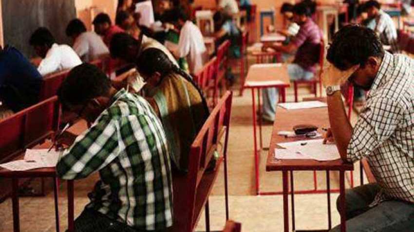 UPSC Recruitment 2018: Apply for Ministry of Defence, Health & Labor posts upsconline.nic.in UPSC Recruitment 2018: Apply for Ministry of Defence, Health & Labor posts upsconline.nic.in