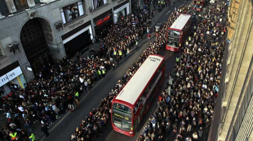 Bond street looks cheerful as months of battering finally pauses Bond street looks cheerful as months of battering finally pauses