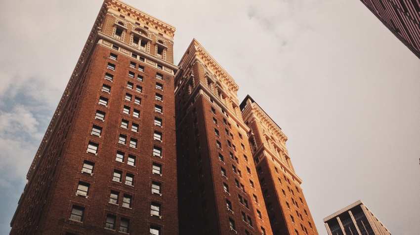 Bank Home Loan EMI vs Monthly Rent: Which is better? These numbers may surprise you Bank Home Loan EMI vs Monthly Rent: Which is better? These numbers may surprise you