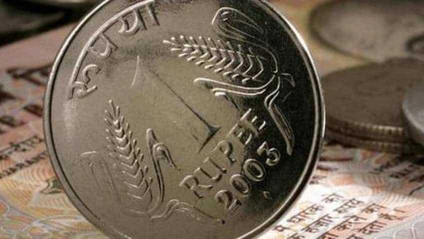 Rupee falls 34 paise against US dollar in early trade today