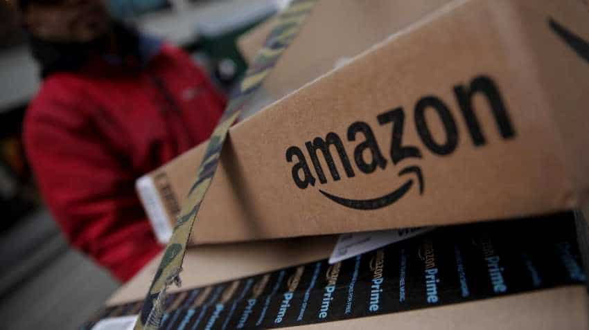 Amazon strikes deal with Apple to sell iPhones, iPads Amazon strikes deal with Apple to sell iPhones, iPads