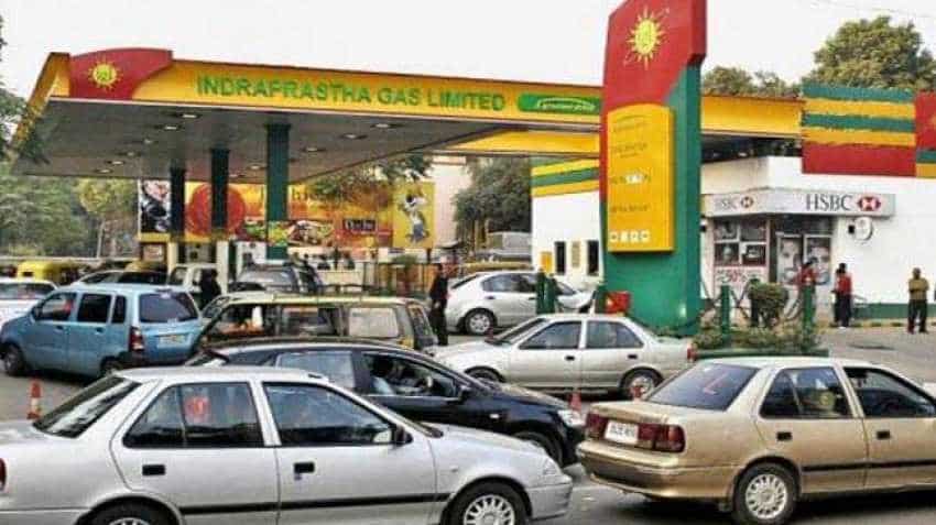 Complete ban on use of non-CNG private, commercial vehicles if air quality deteriorates: EPCA Complete ban on use of non-CNG private, commercial vehicles if air quality deteriorates: EPCA