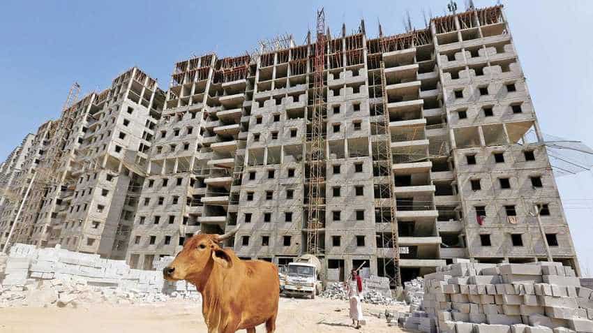 Mess at Housing Development Infrastructure Ltd (HDIL) Whispering Towers, Mumbai: blow by blow account Mess at Housing Development Infrastructure Ltd (HDIL) Whispering Towers, Mumbai: blow by blow account