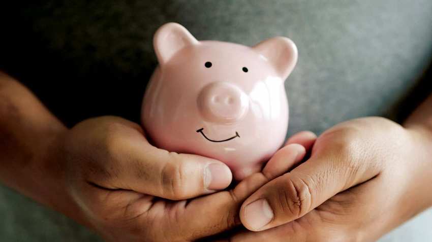 Income Tax Returns: Tax exemption on gratuity comes with riders Income Tax Returns: Tax exemption on gratuity comes with riders