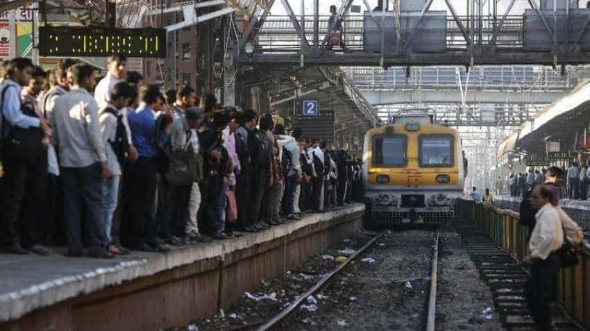 Good news Delhi, UP citizens! This is how Indian Railways will make your journey safe in winter Good news Delhi, UP citizens! This is how Indian Railways will make your journey safe in winter