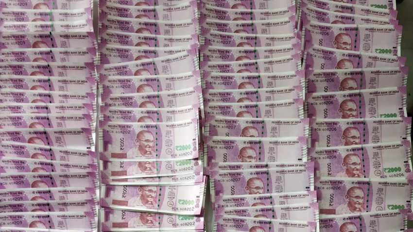 Fake Rs 2,000 notes caught! Unbelievable, they are just like originals! How you can play smart