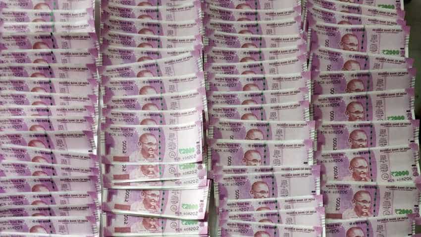 Fake Rs 2,000 notes caught! Unbelievable, they are just like originals! How  you can play smart | Zee Business