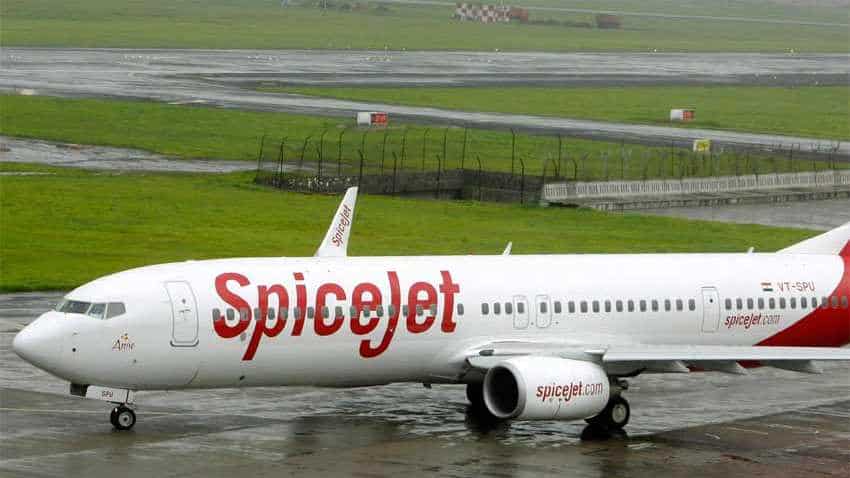 Pay Rs 20 crore by November 30, AAI to SpiceJet on dues